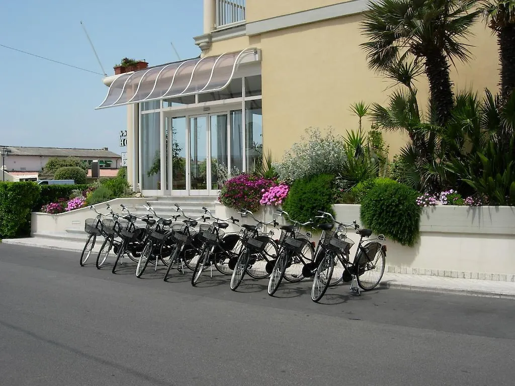 Savoy Hotel Marina di Pietrasanta